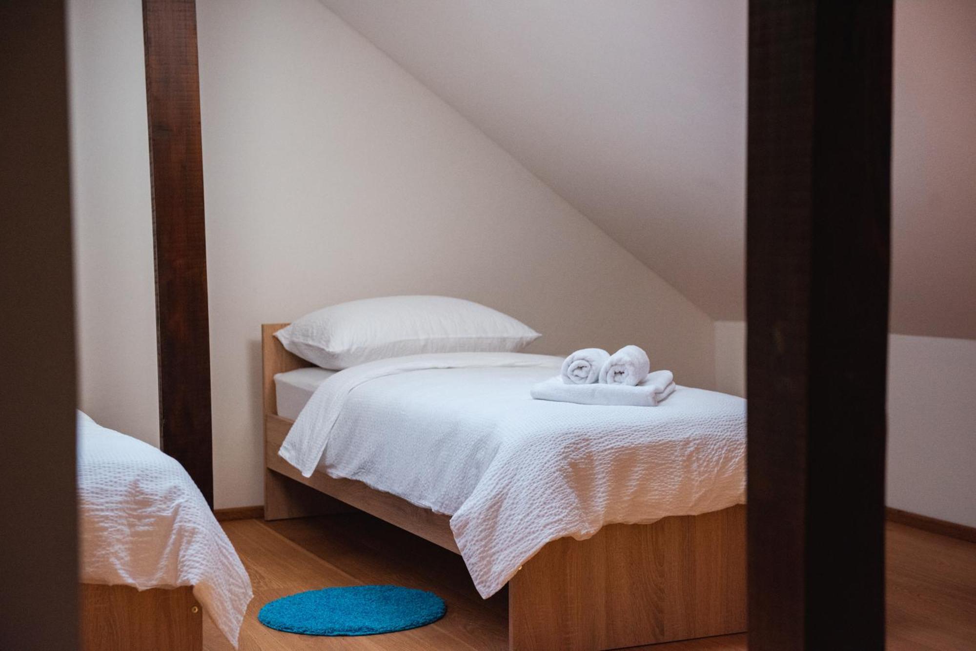 Ostarije Rooms Enter Ogulin מראה חיצוני תמונה