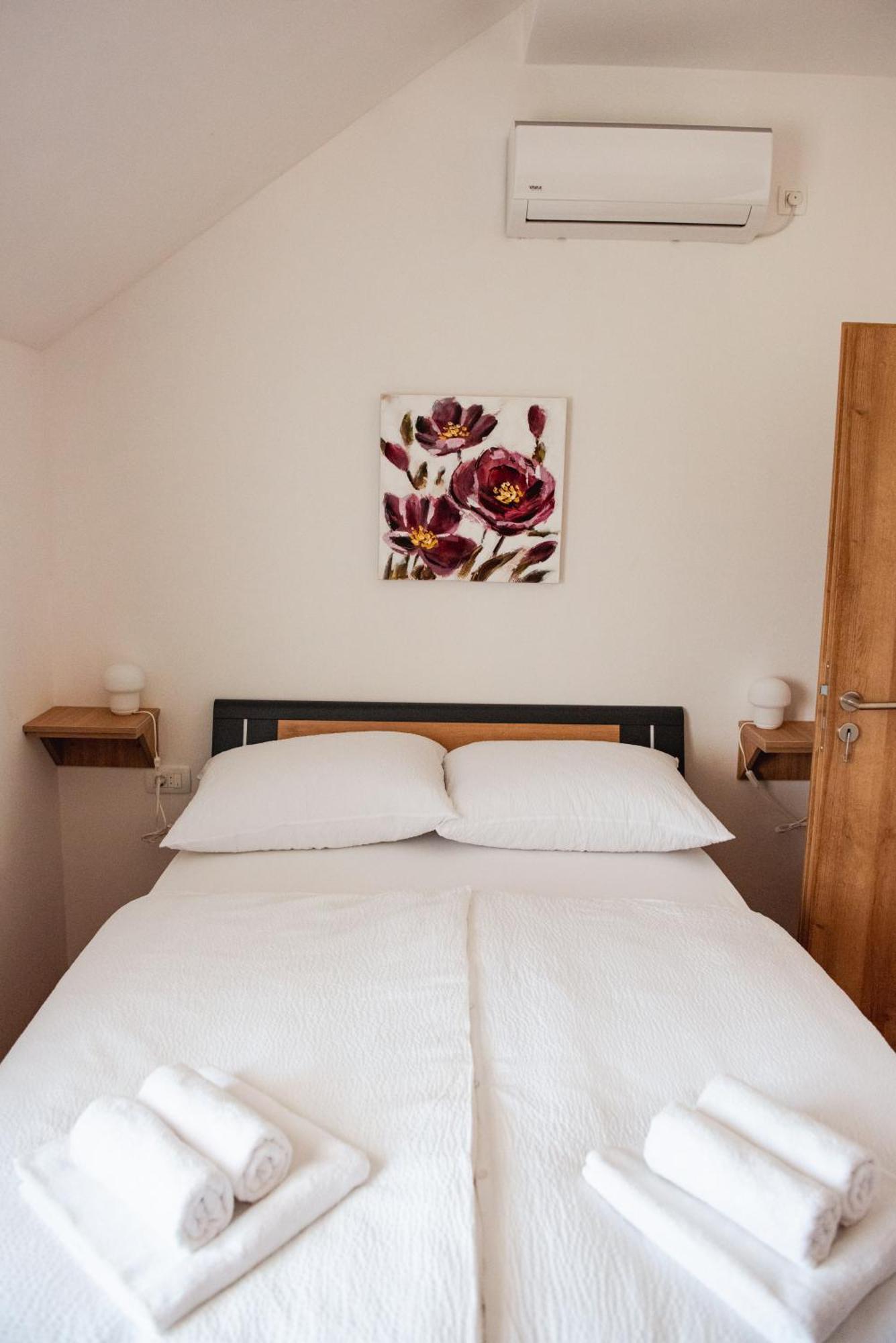 Ostarije Rooms Enter Ogulin מראה חיצוני תמונה