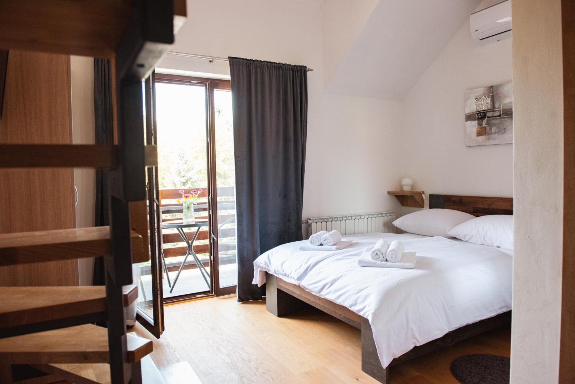 Ostarije Rooms Enter Ogulin מראה חיצוני תמונה